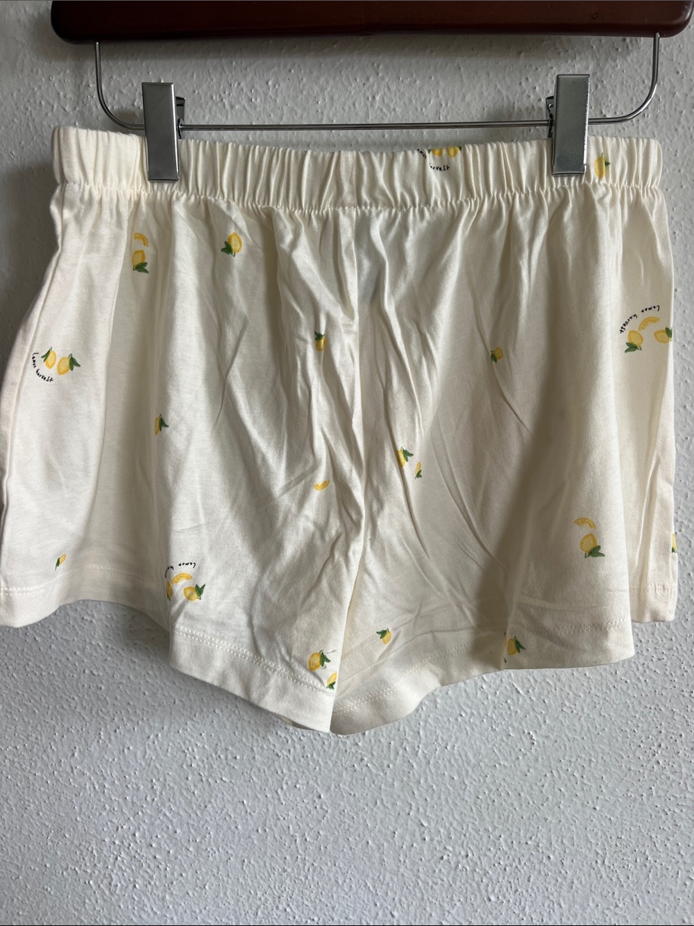 H&M Lemon Printed Pajamas - Picture 11 of 11